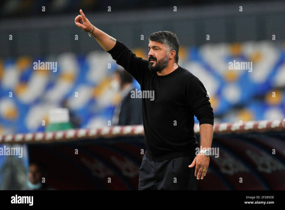 gennaro-gattuso-allenatore-di-napoli-durante-la-partita-del-campionato-italiano-seriea-tra-napoli-e-genova-risultato-finale-6-0-partita-disputata-al-san-2f2b5de.jpg